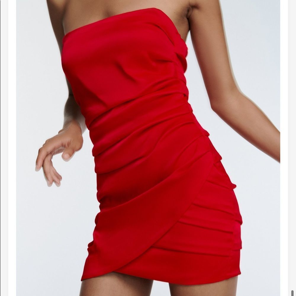 ZARA SHORT RUCHING DRESS